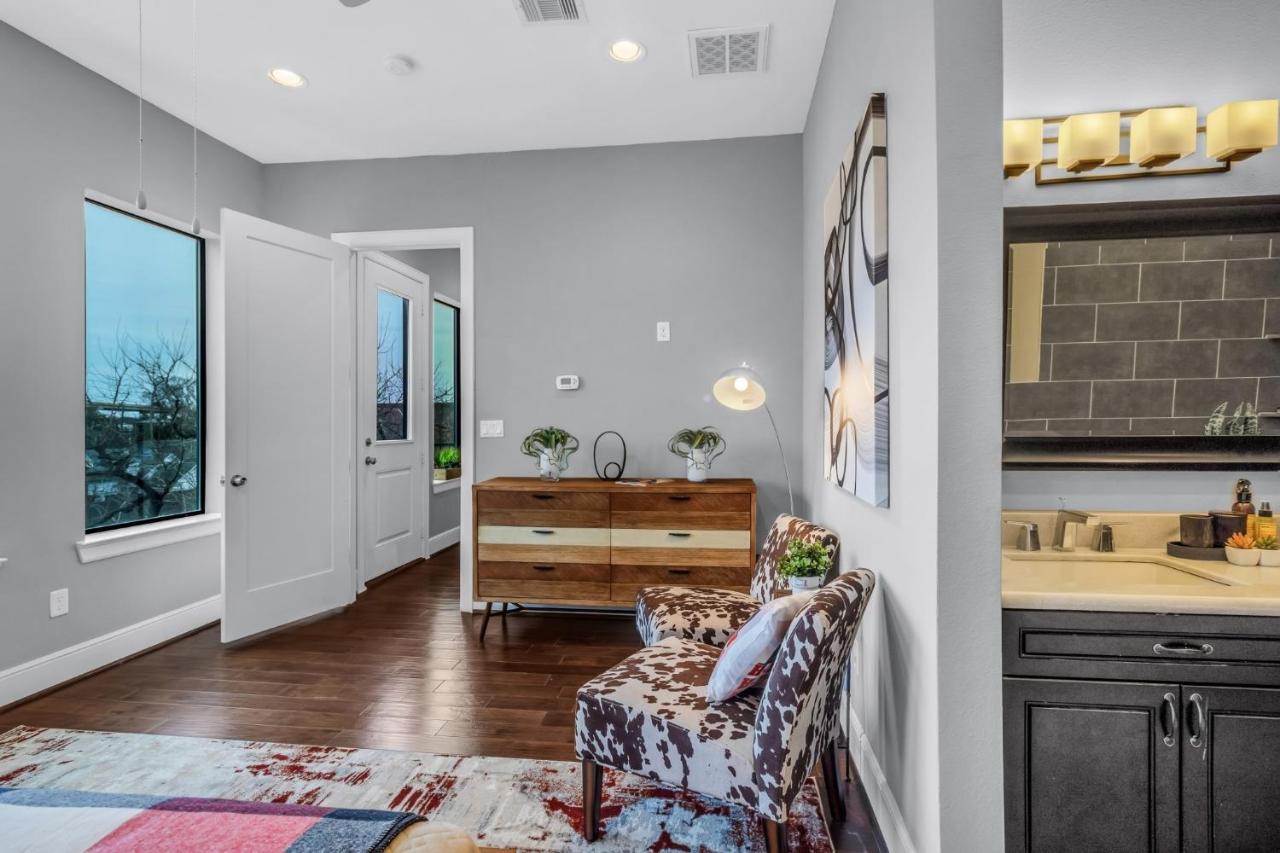 Modern, Houston Inspired House With Best Views Of Downtown! - Less Than 1 Mile To Eado Midtown Bars Home المظهر الخارجي الصورة